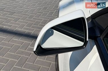 Седан Tesla Model 3 2022 в Кропивницком
