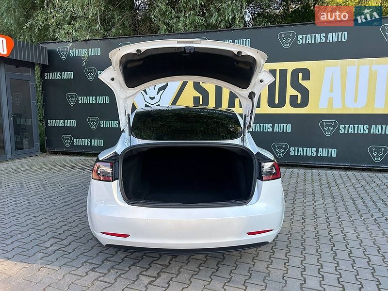 Седан Tesla Model 3 2020 в Хмельницькому фото 9 Седан Tesla Model 3 2020 в Хмельницькому