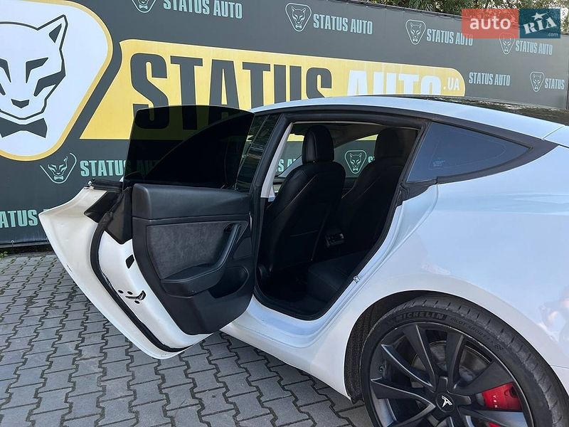 Седан Tesla Model 3 2020 в Хмельницькому фото 26 Седан Tesla Model 3 2020 в Хмельницькому