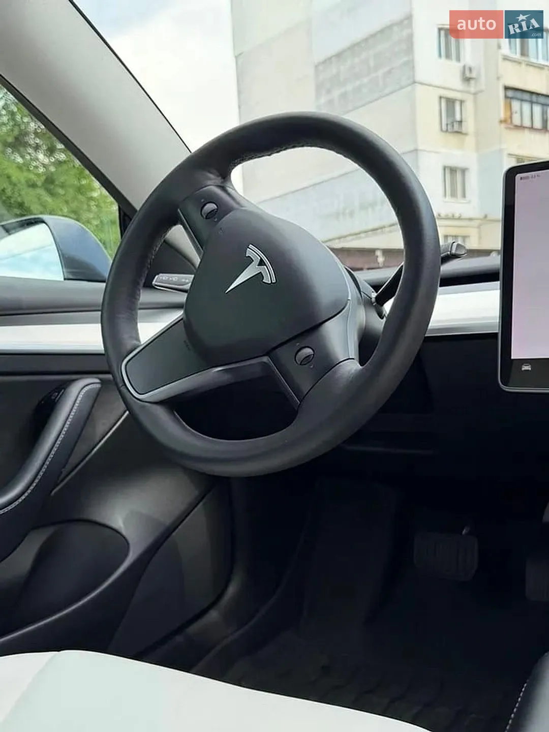 2022 Tesla Model 3 - мініатюра 13