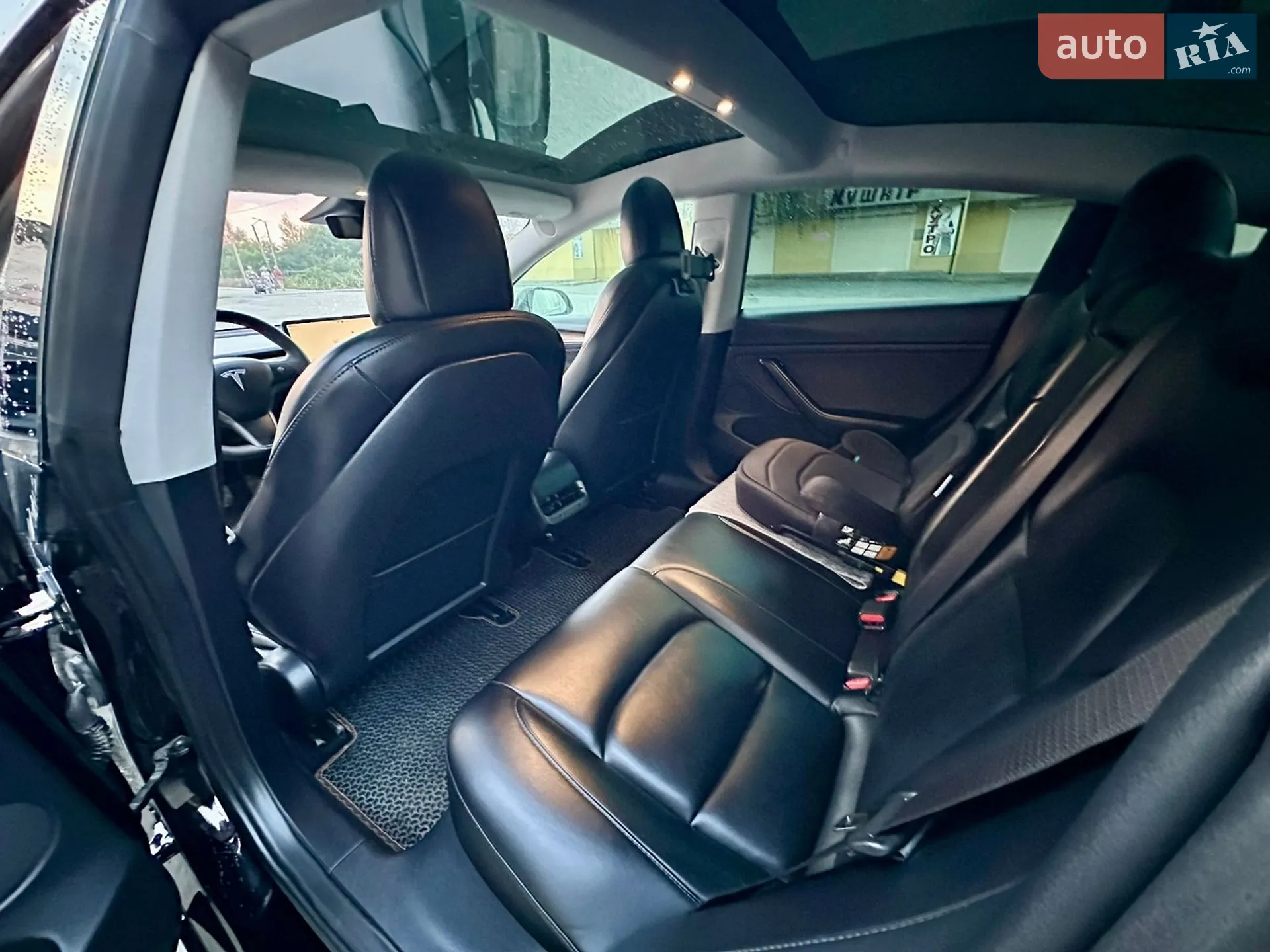 Tesla Model 3 2022 VIN 5YJ3E1EB2NF288322 фото оголошення 10 з 13