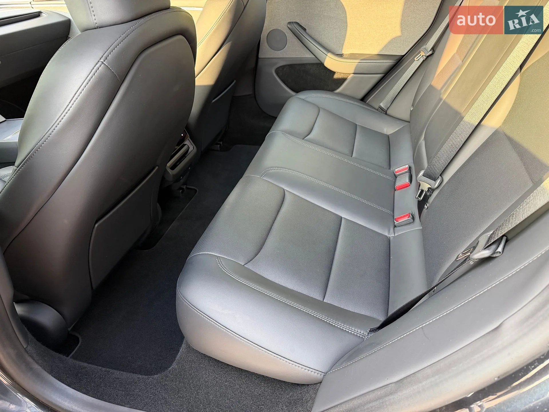 2024 Tesla Model 3 - мініатюра 35