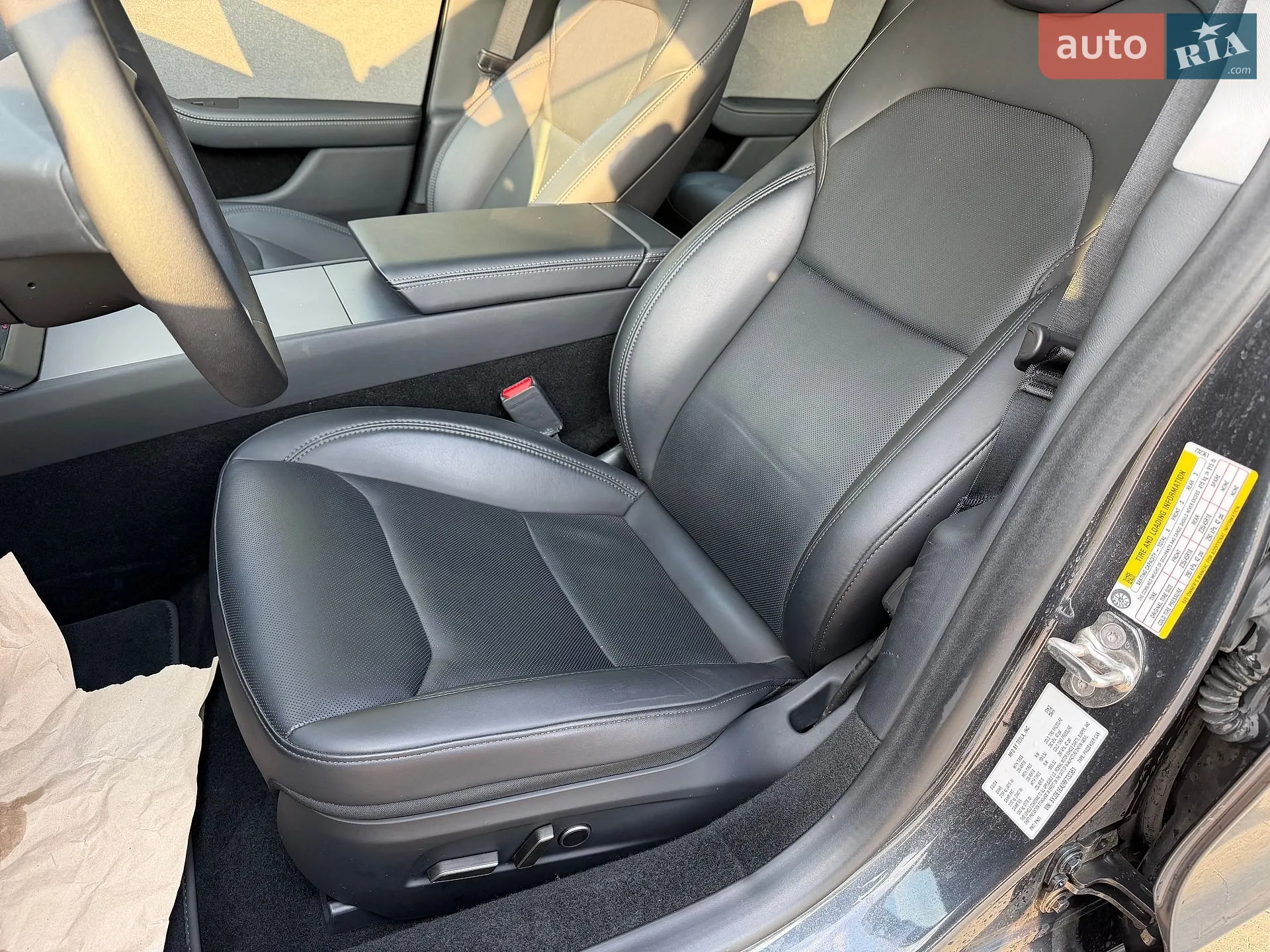 2024 Tesla Model 3 - мініатюра 42