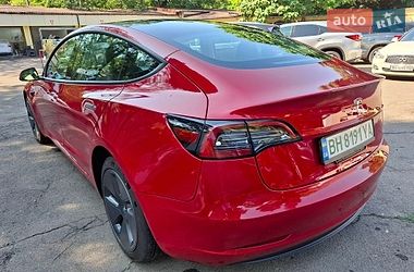 Седан Tesla Model 3 2023 в Одесі