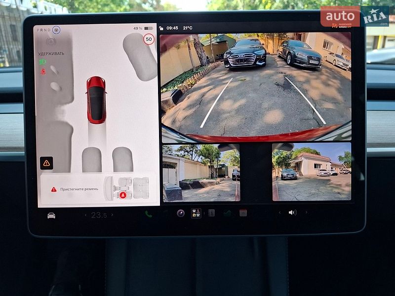 Седан Tesla Model 3 2023 в Одесі