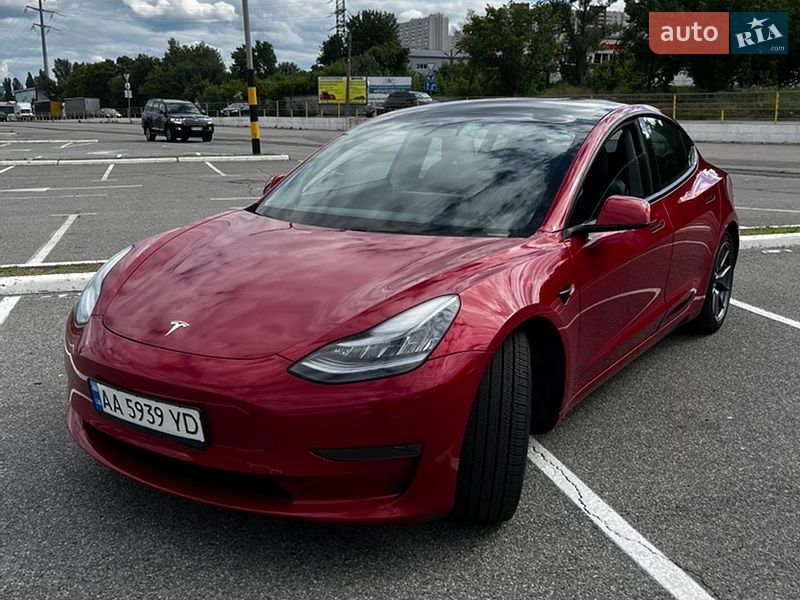 Tesla Model 3 2020 Tesla Model 3 2020