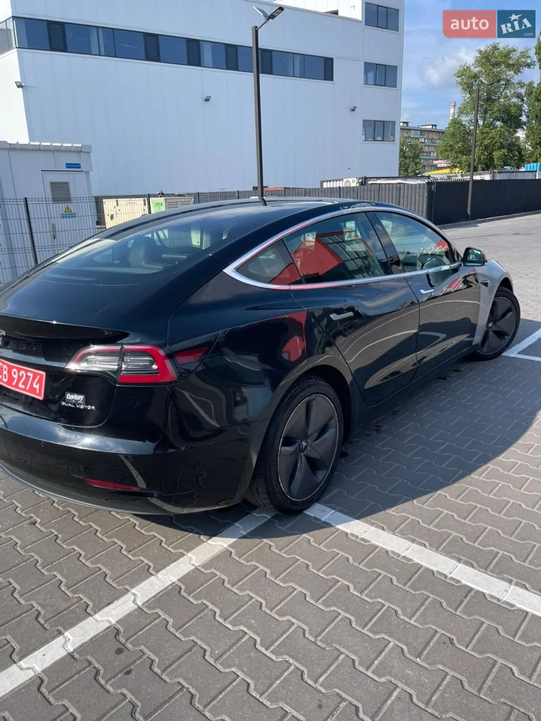 2019 Tesla Model 3 - мініатюра 9
