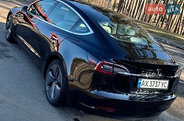 Седан Tesla Model 3 2020 в Харькове фото Седан Tesla Model 3 2020 в Харькове