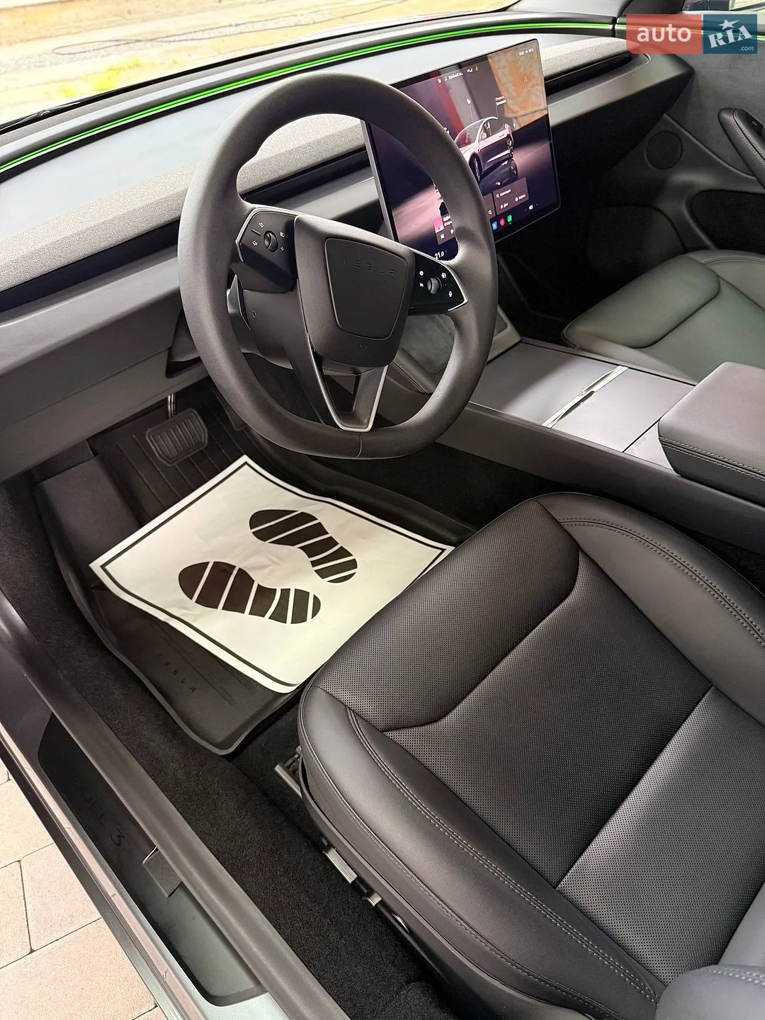 2024 Tesla Model 3 - мініатюра 12