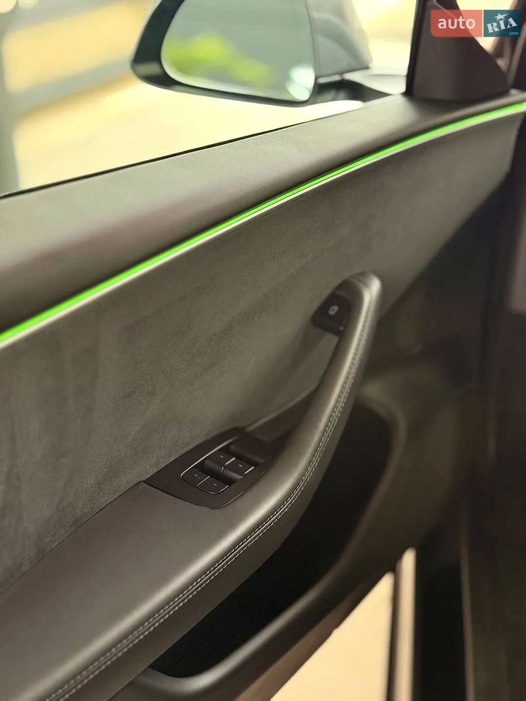 2024 Tesla Model 3 - мініатюра 13