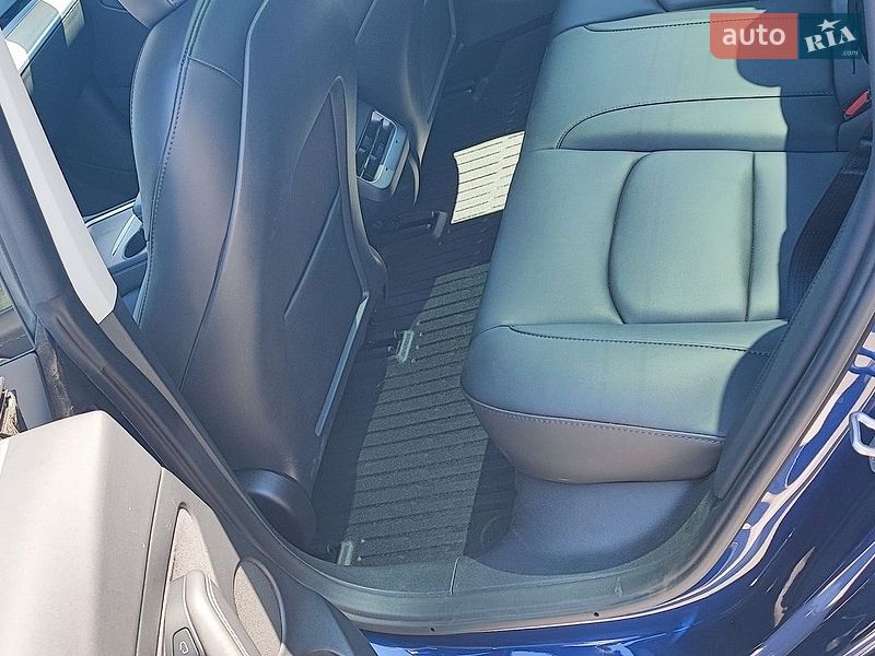 Седан Tesla Model 3 2023 в Виннице фото 17 Седан Tesla Model 3 2023 в Виннице