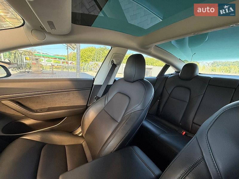 Седан Tesla Model 3 2020 в Полтаві фото 12 Седан Tesla Model 3 2020 в Полтаві