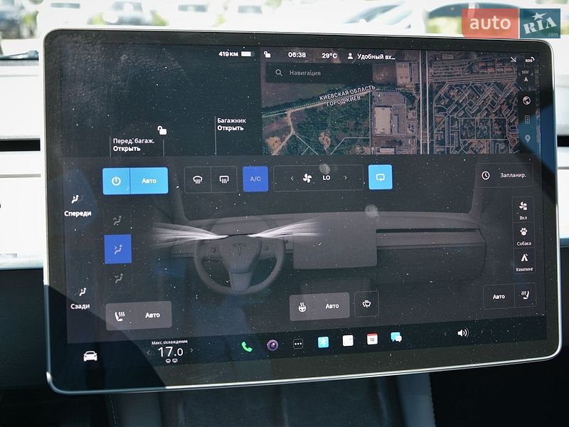 Седан Tesla Model 3 2023 в Києві
