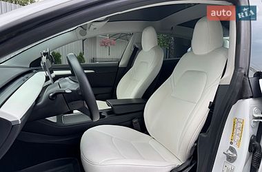 Седан Tesla Model 3 2021 в Костопілі