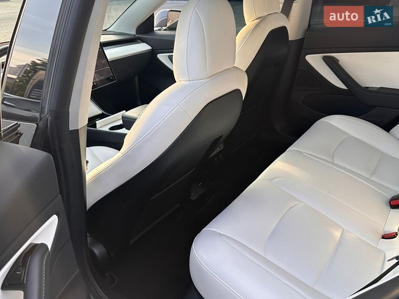 Седан Tesla Model 3 2018 в Кам'янець-Подільському фото 3 Седан Tesla Model 3 2018 в Кам'янець-Подільському