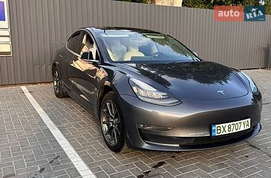 tesla model-3 2018 в Кам'янець-Подільський від професійного продавця Назар
