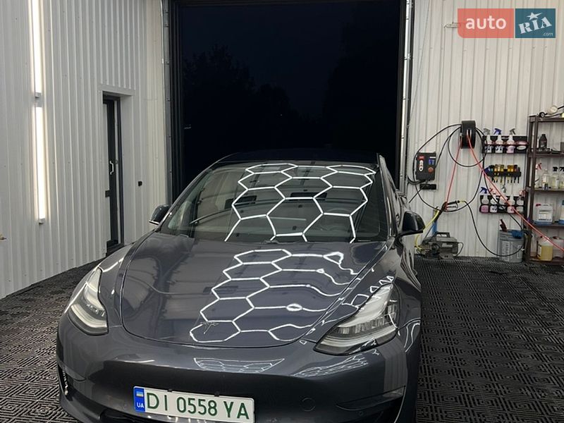 Tesla Model 3 2018 Tesla Model 3 2018