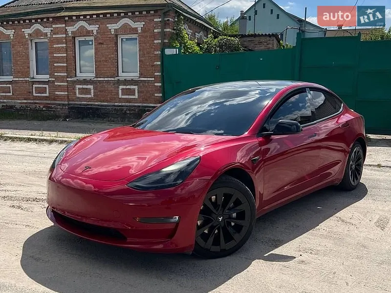 Tesla Model 3
