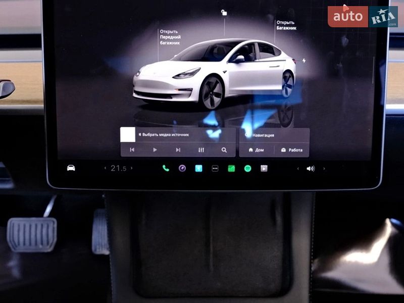 Седан Tesla Model 3 2023 в Одессе