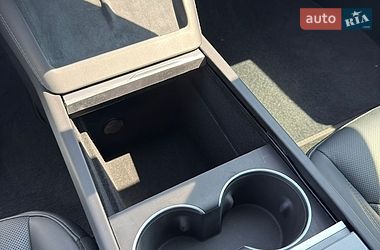 Седан Tesla Model 3 2025 в Одессе фото 14 Седан Tesla Model 3 2025 в Одессе