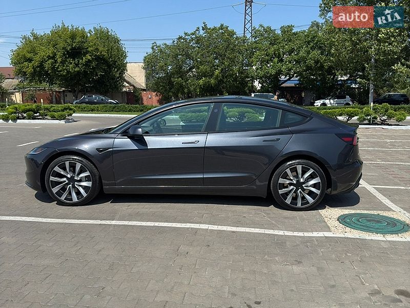 Седан Tesla Model 3 2025 в Одессе фото 3 Седан Tesla Model 3 2025 в Одессе