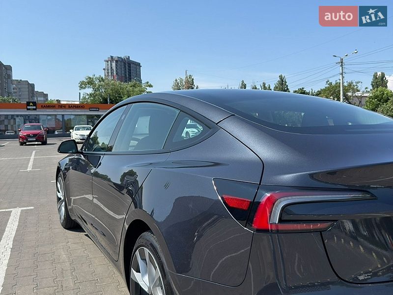 Седан Tesla Model 3 2025 в Одессе фото 5 Седан Tesla Model 3 2025 в Одессе