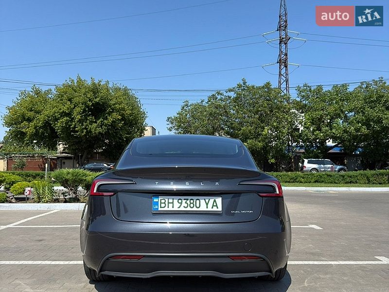 Седан Tesla Model 3 2025 в Одессе фото 10 Седан Tesla Model 3 2025 в Одессе