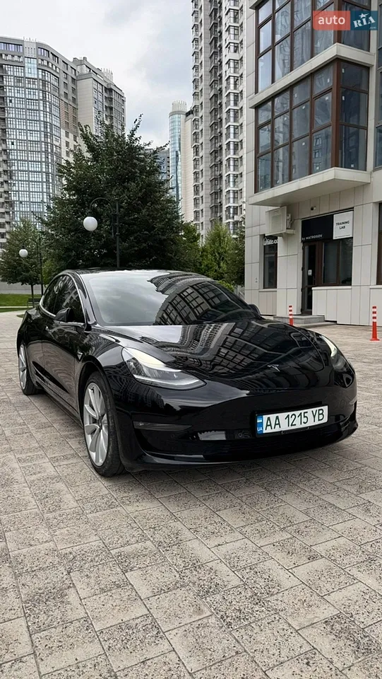 2019 Tesla Model 3 - мініатюра 18