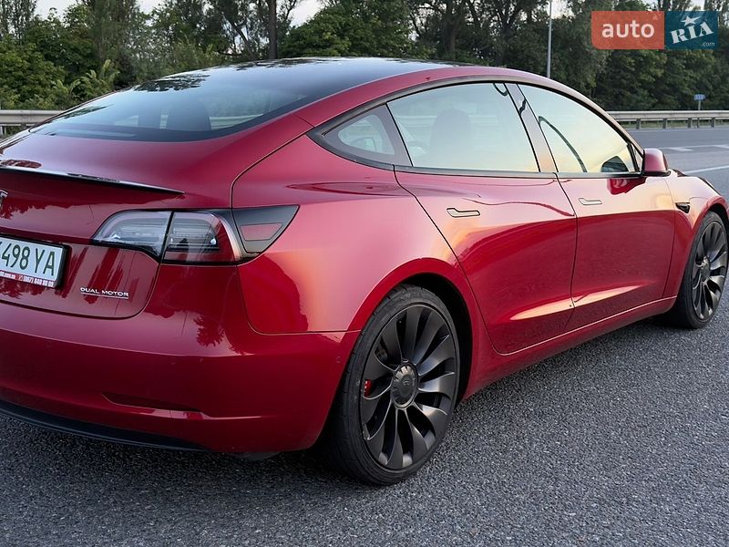 Седан Tesla Model 3 2021 в Полтаве
