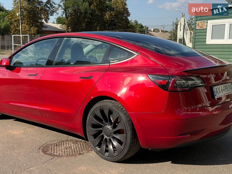 Седан Tesla Model 3 2021 в Полтаве