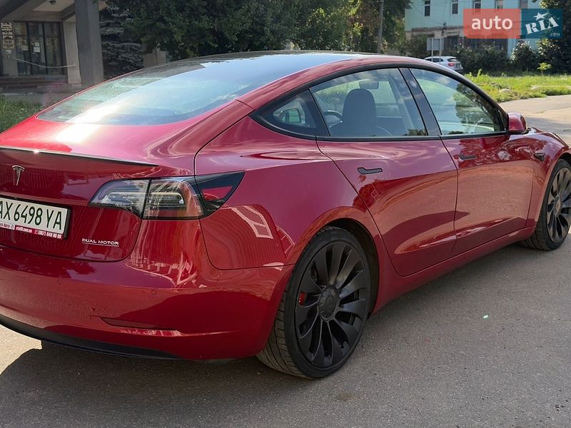 Седан Tesla Model 3 2021 в Полтаве