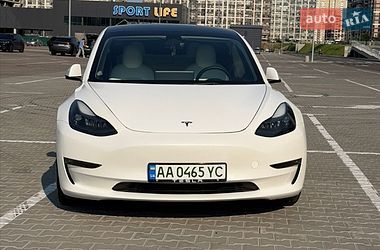 Седан Tesla Model 3 2022 в Киеве фото 6 Седан Tesla Model 3 2022 в Киеве