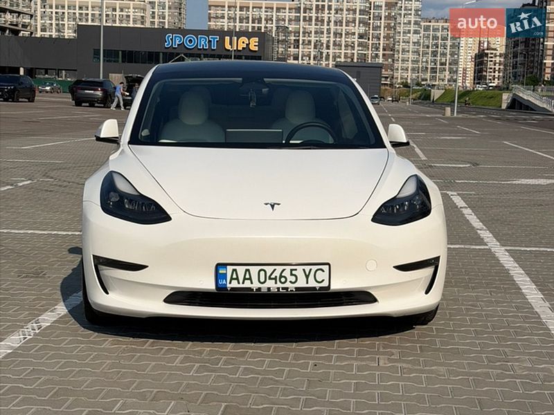 Седан Tesla Model 3 2022 в Киеве фото 6 Седан Tesla Model 3 2022 в Киеве