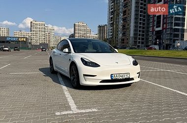 Седан Tesla Model 3 2022 в Киеве фото 7 Седан Tesla Model 3 2022 в Киеве