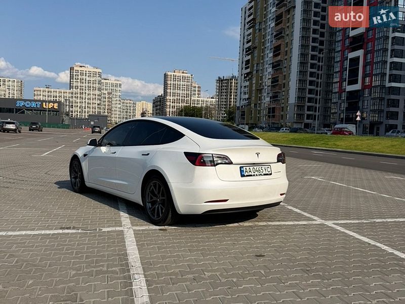 Седан Tesla Model 3 2022 в Киеве фото 9 Седан Tesla Model 3 2022 в Киеве