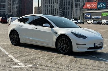 Седан Tesla Model 3 2022 в Киеве фото 11 Седан Tesla Model 3 2022 в Киеве