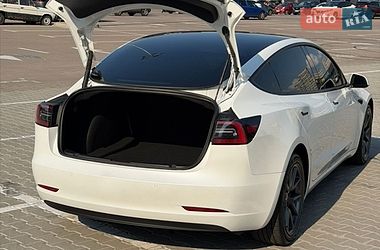 Седан Tesla Model 3 2022 в Киеве фото 15 Седан Tesla Model 3 2022 в Киеве