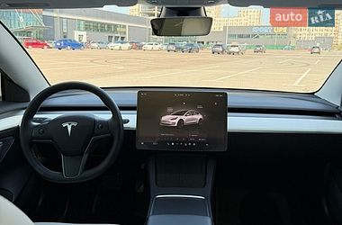 Седан Tesla Model 3 2022 в Киеве фото 26 Седан Tesla Model 3 2022 в Киеве