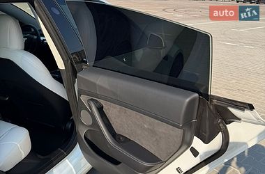 Седан Tesla Model 3 2022 в Киеве фото 30 Седан Tesla Model 3 2022 в Киеве