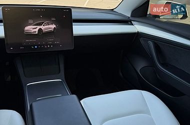 Седан Tesla Model 3 2022 в Киеве фото 32 Седан Tesla Model 3 2022 в Киеве