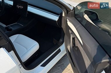 Седан Tesla Model 3 2022 в Киеве фото 31 Седан Tesla Model 3 2022 в Киеве