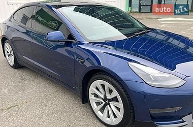 Седан Tesla Model 3 2022 в Києві
