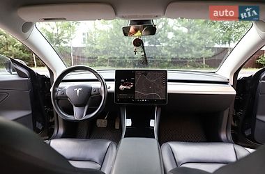 Седан Tesla Model 3 2018 в Хмельницькому