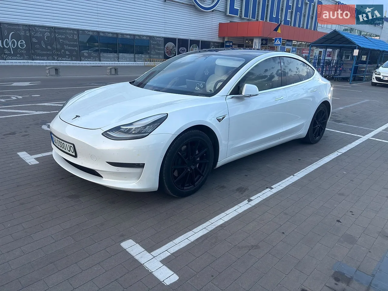 2019 Tesla Model 3 - мініатюра 18