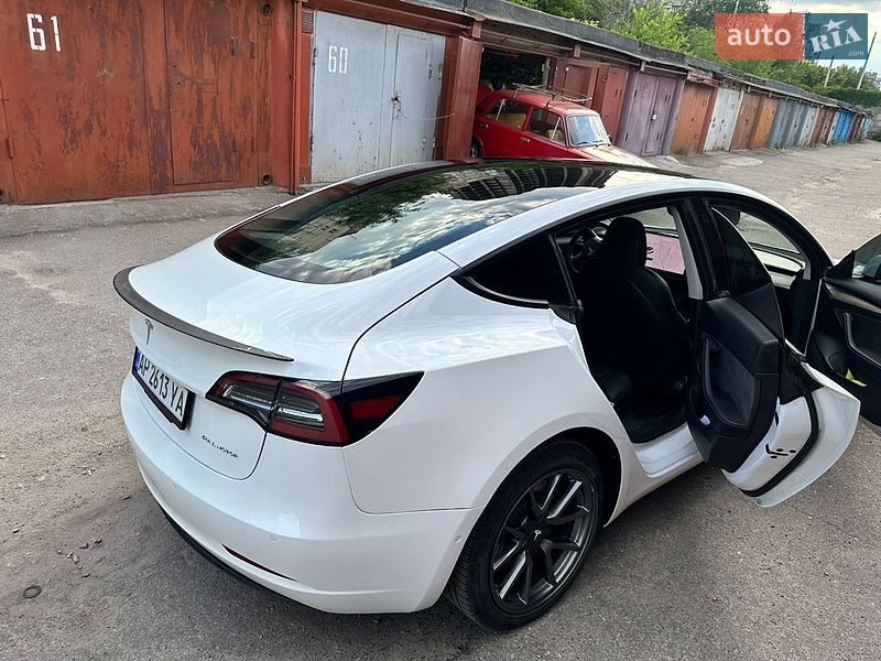 Седан Tesla Model 3 2021 в Запоріжжі фото 7 Седан Tesla Model 3 2021 в Запоріжжі