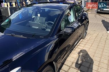 Седан Tesla Model 3 2023 в Киеве