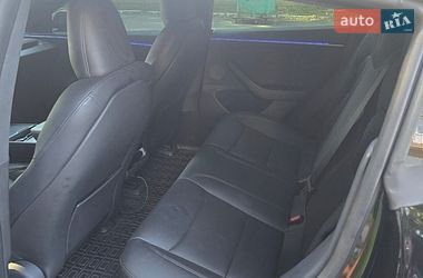 Седан Tesla Model 3 2024 в Днепре