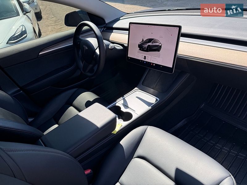 Седан Tesla Model 3 2022 в Києві фото 16 Седан Tesla Model 3 2022 в Києві