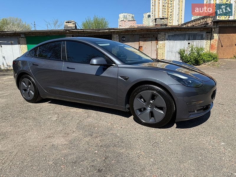 Седан Tesla Model 3 2022 в Києві фото 32 Седан Tesla Model 3 2022 в Києві