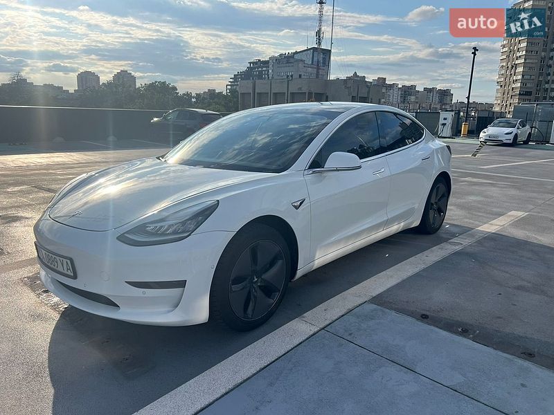 Tesla Model 3 2020 Tesla Model 3 2020